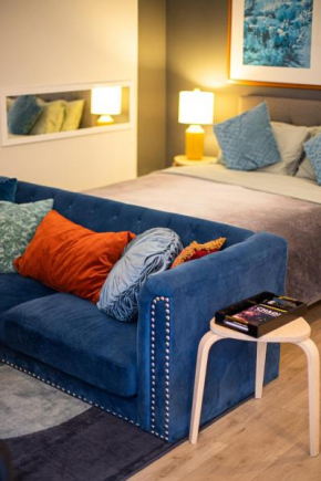 Luxury Apartment In The Prime Hollywood Location